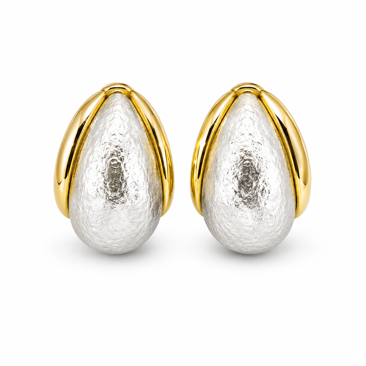 Aretes de Perla Contemporánea Dorada